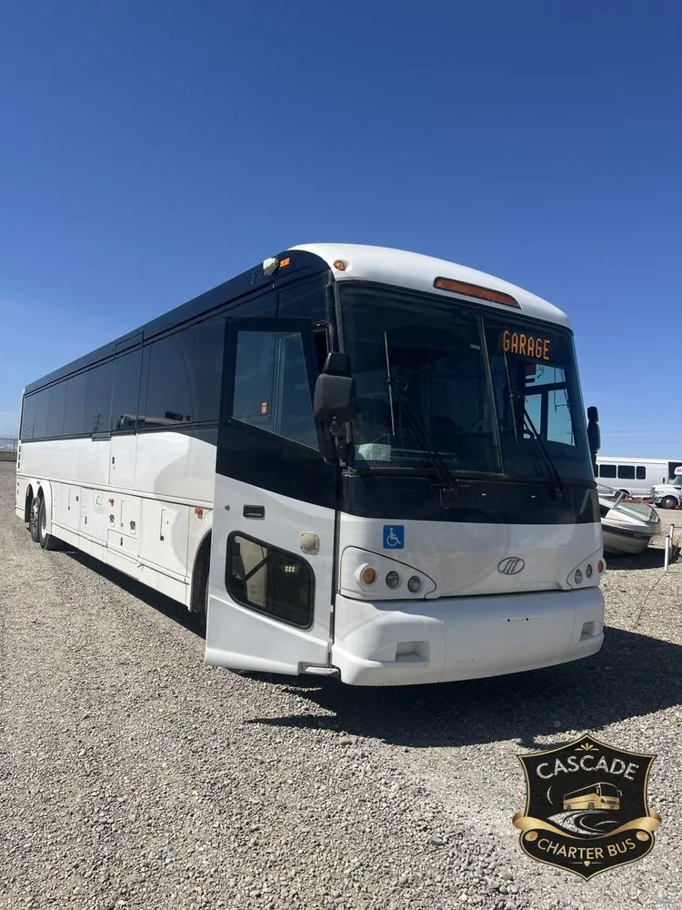 Sleeper Tour Bus